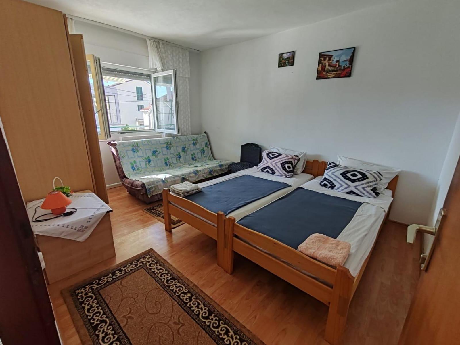 Apartmani โวดีเซ ภายนอก รูปภาพ
