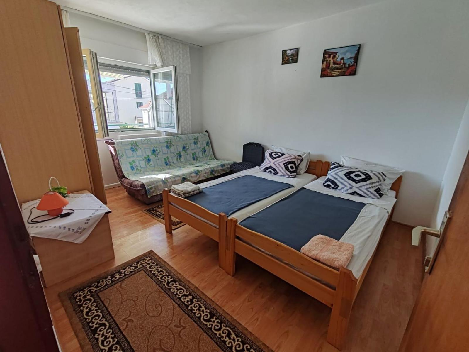 Apartmani โวดีเซ ภายนอก รูปภาพ